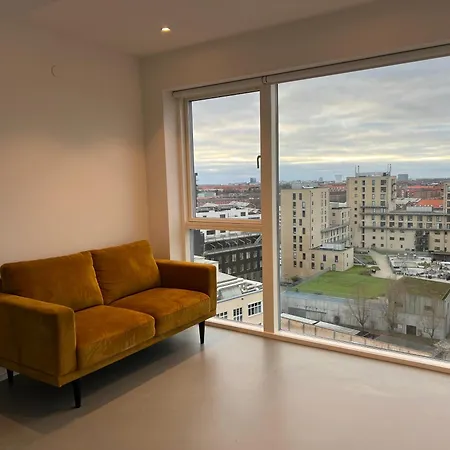 Penthouse 10 Min To And Metro Apartamento