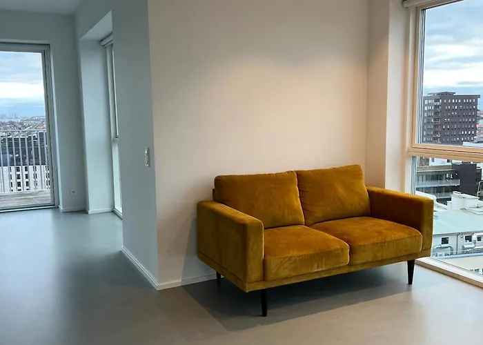 Penthouse 10 Min To And Metro 아파트 *